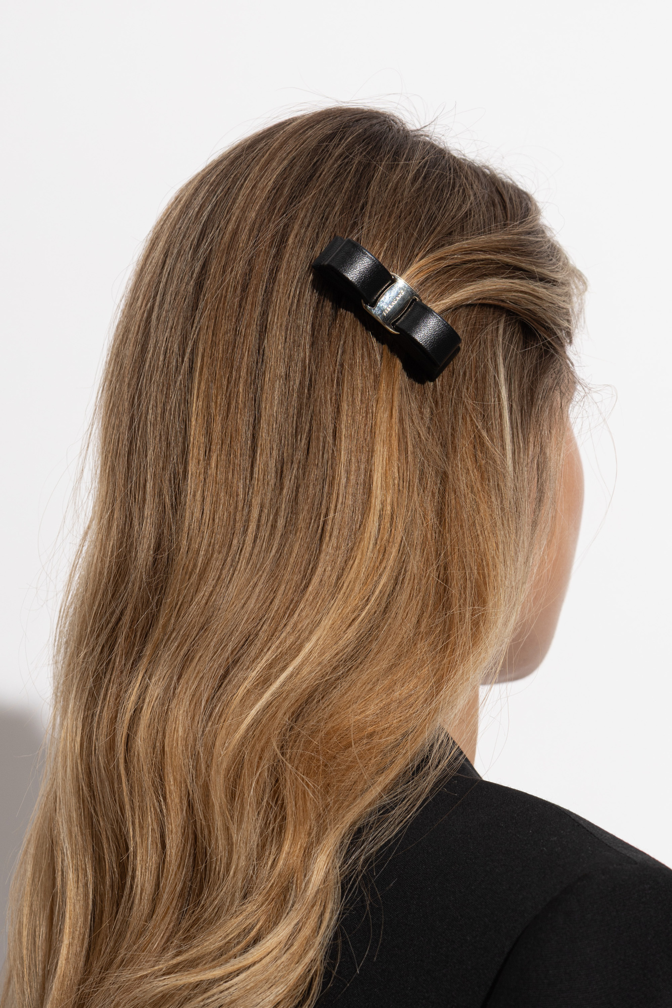 Black Leather hair clip FERRAGAMO - Vitkac AS